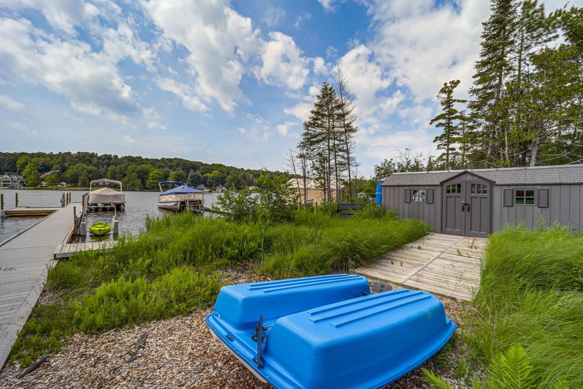 Clam Lake Vacation Rental With Deck And Shared Dock! Bellaire Exterior photo